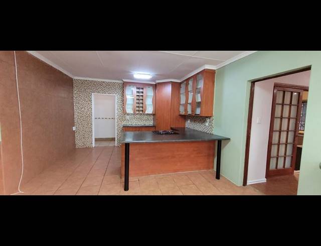 4 BEDROOM HOUSE FOR SALE IN RANDHART